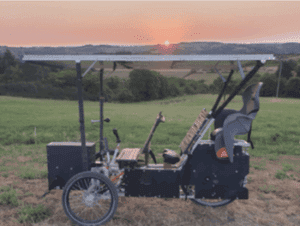 vhéliotech au coucher du soleil